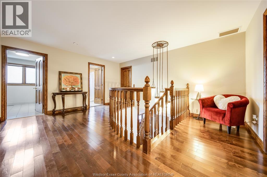 507 BIRKDALE COURT - 30