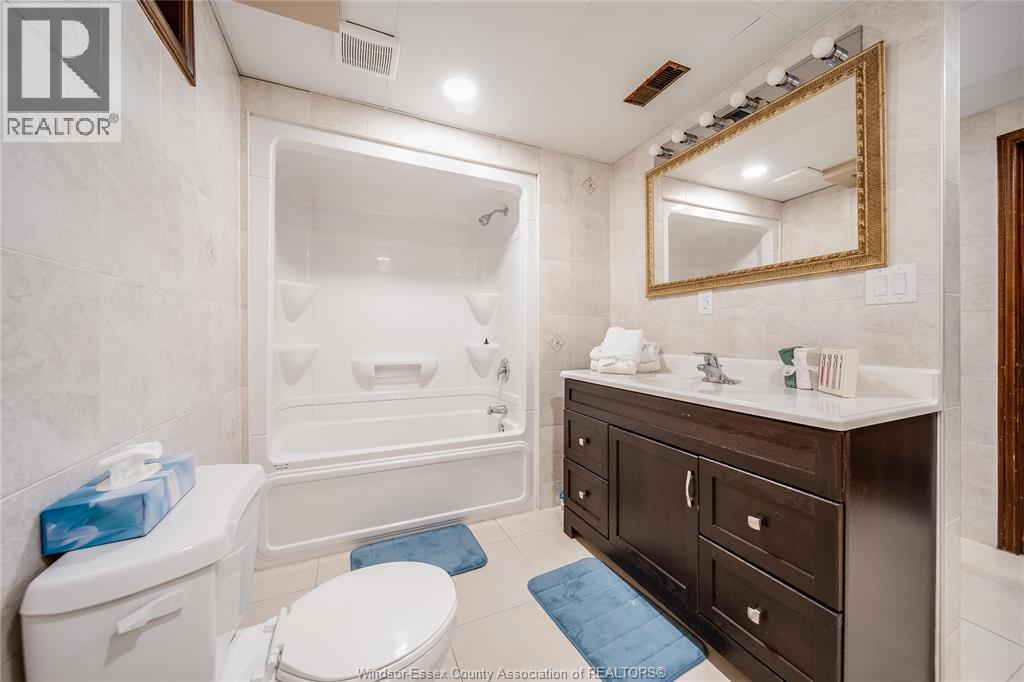 507 BIRKDALE COURT - 37