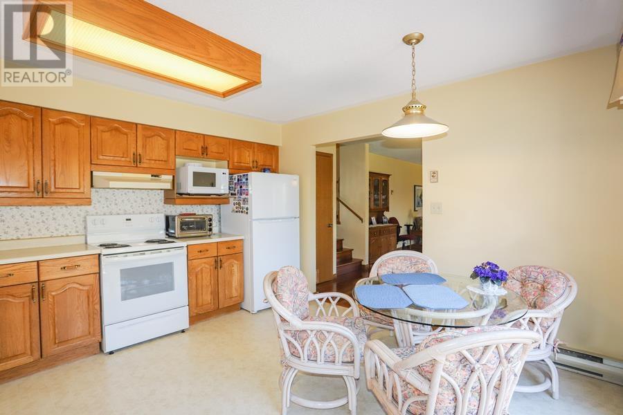 56 Prince Charles CRES - 16
