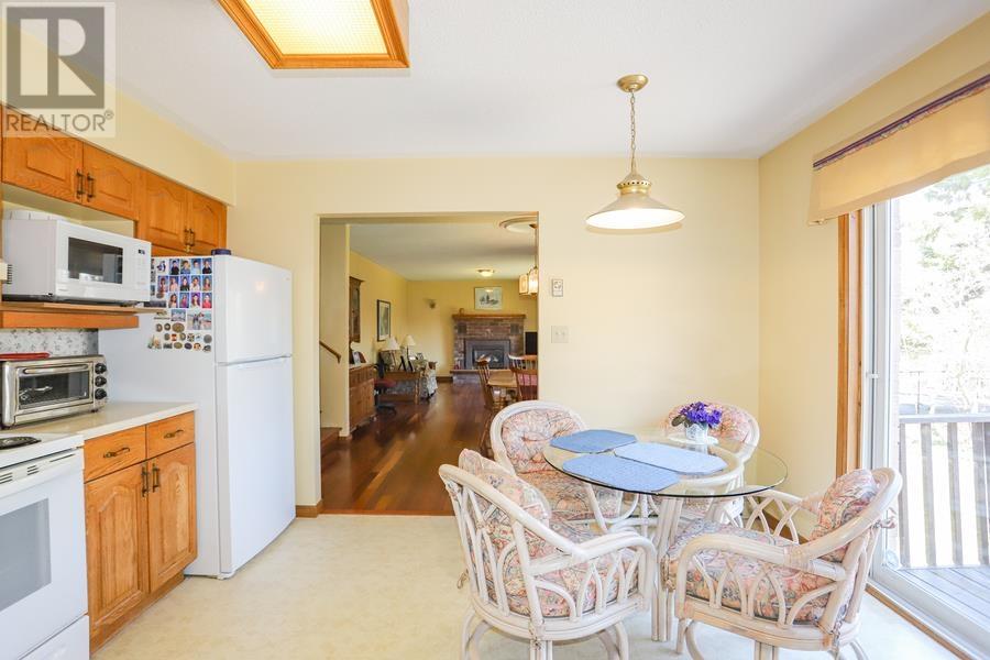 56 Prince Charles CRES - 17