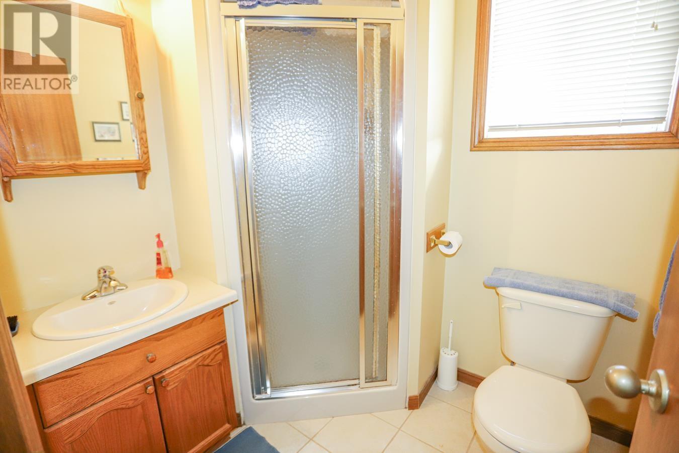 56 Prince Charles CRES - 26