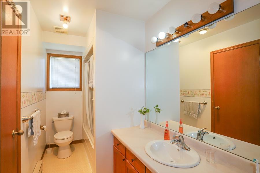 56 Prince Charles CRES - 35