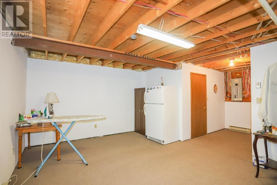 56 Prince Charles CRES - 39
