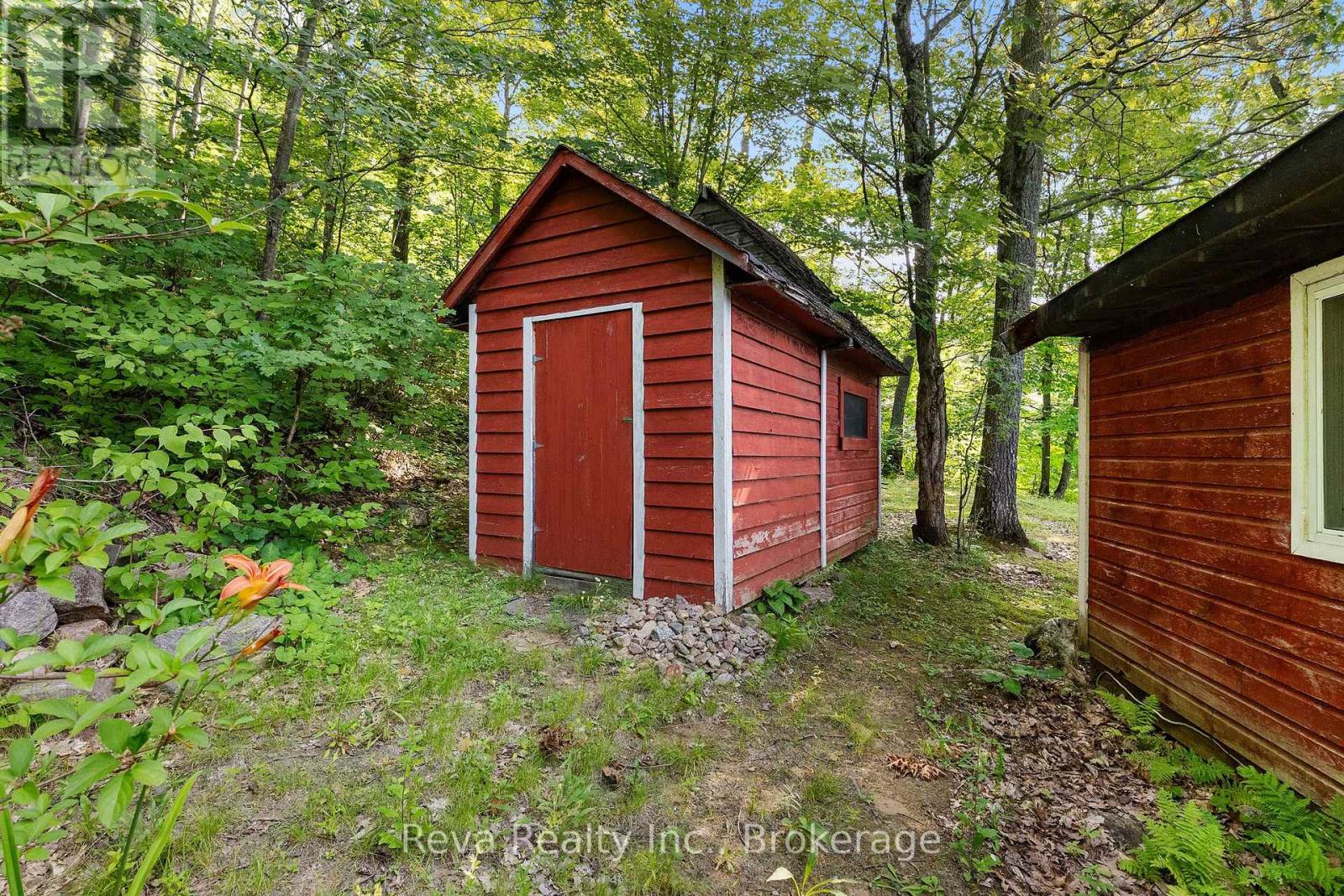 743 BAPTISTE LAKE NORTH SHORE - 24