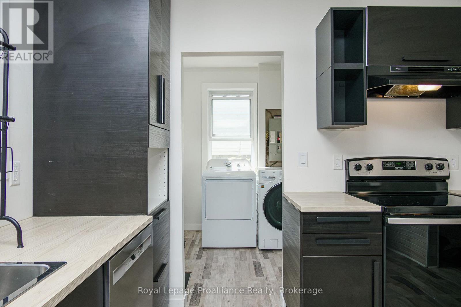 45 VALLEYVIEW CRESCENT - 21