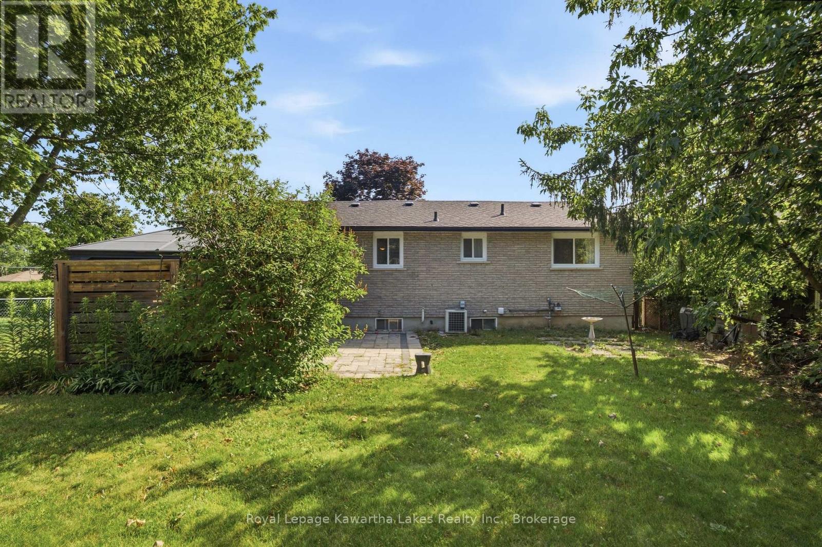 449 WILLIAM STREET N - 50