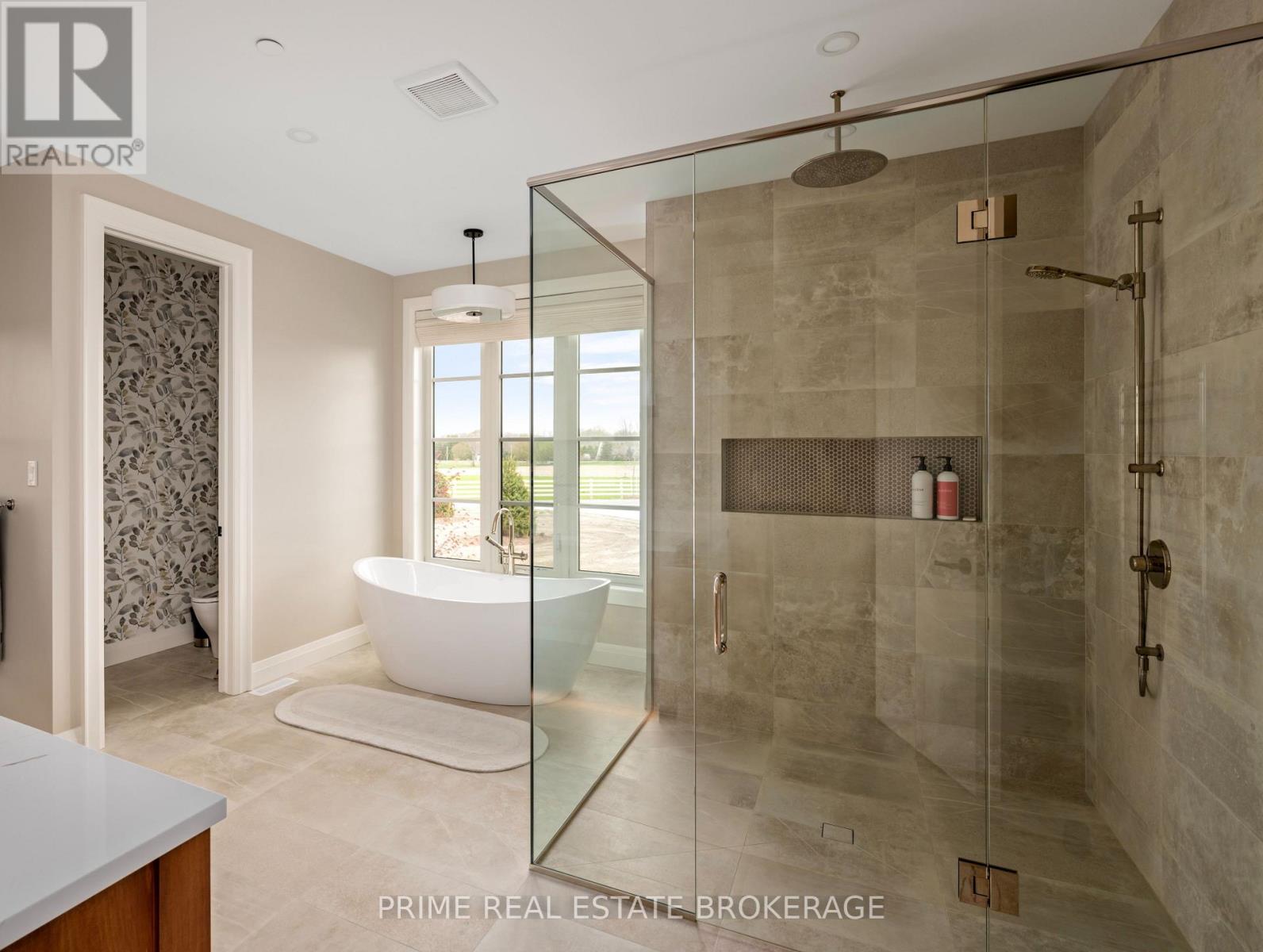 689 VALLEYSTREAM WALK - Image 17