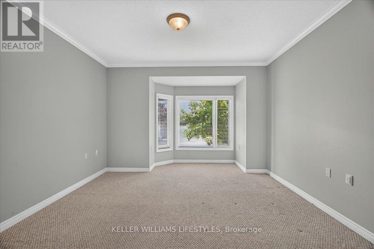#20 1574 RICHMOND STREET - 23
