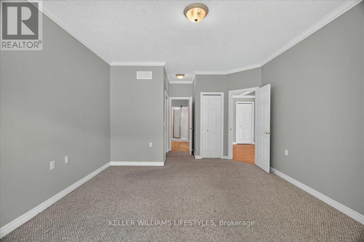 #20 1574 RICHMOND STREET - 24