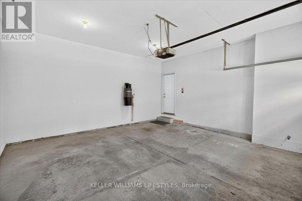 #20 1574 RICHMOND STREET - 43