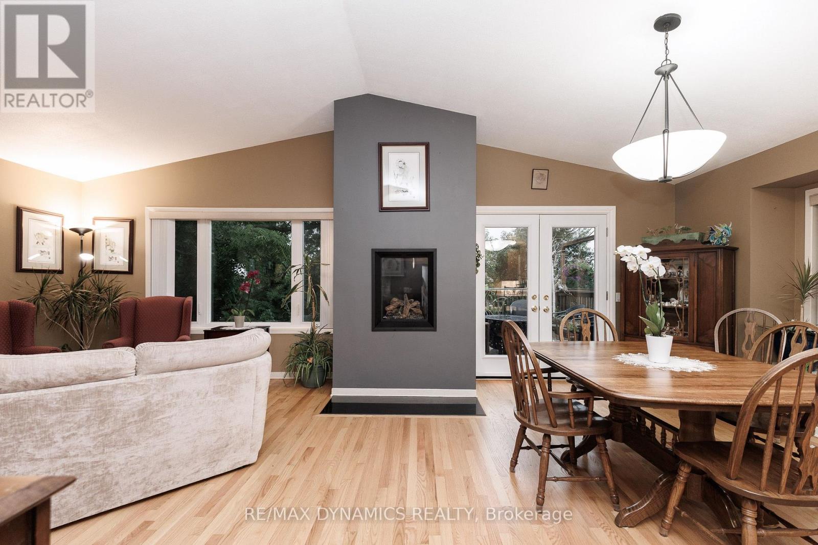53 MOUNTAIN STREET - Image 16