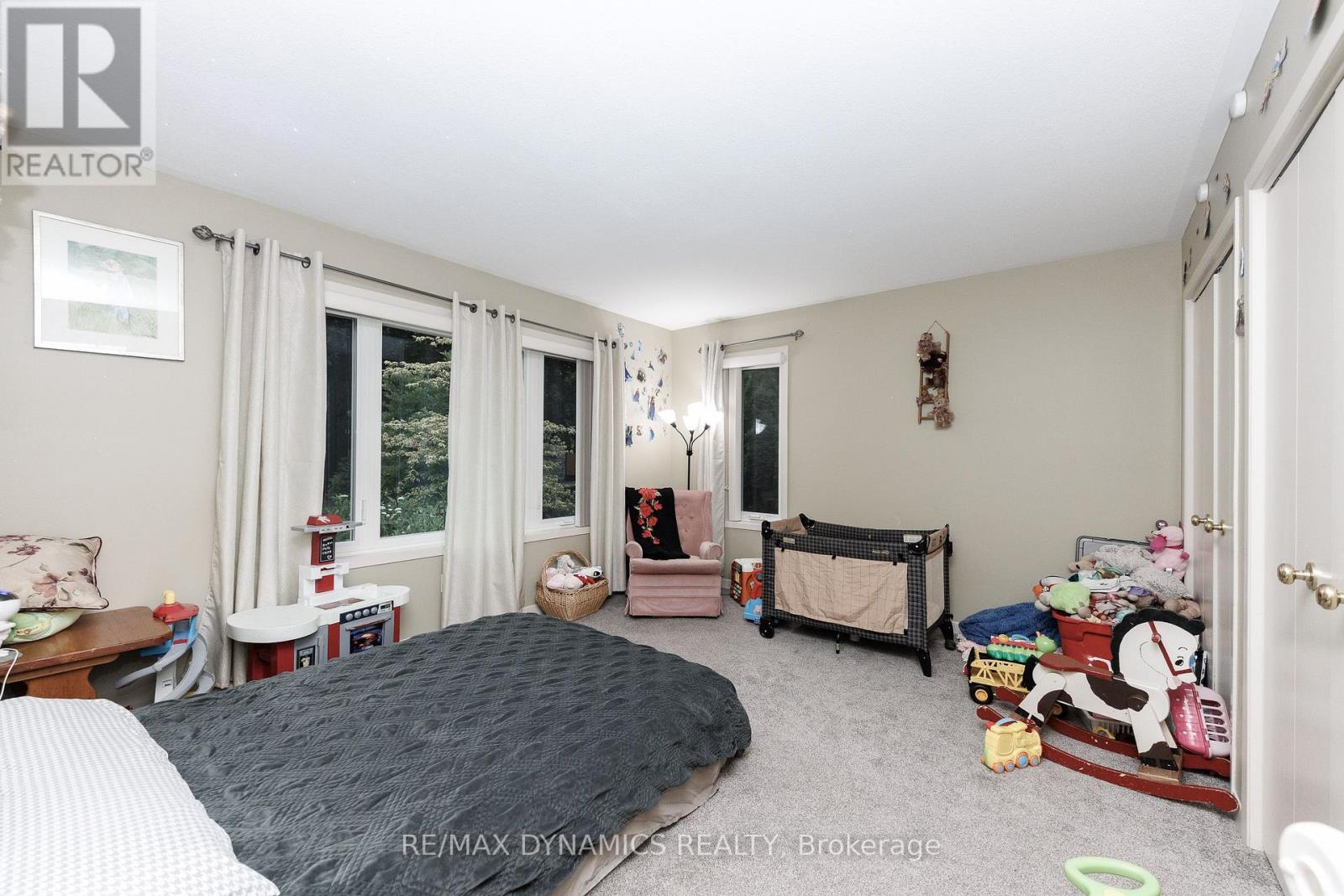 53 MOUNTAIN STREET - Image 22