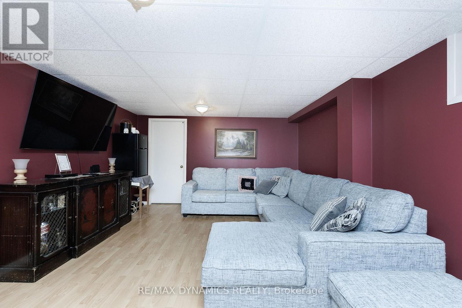 53 MOUNTAIN STREET - Image 28