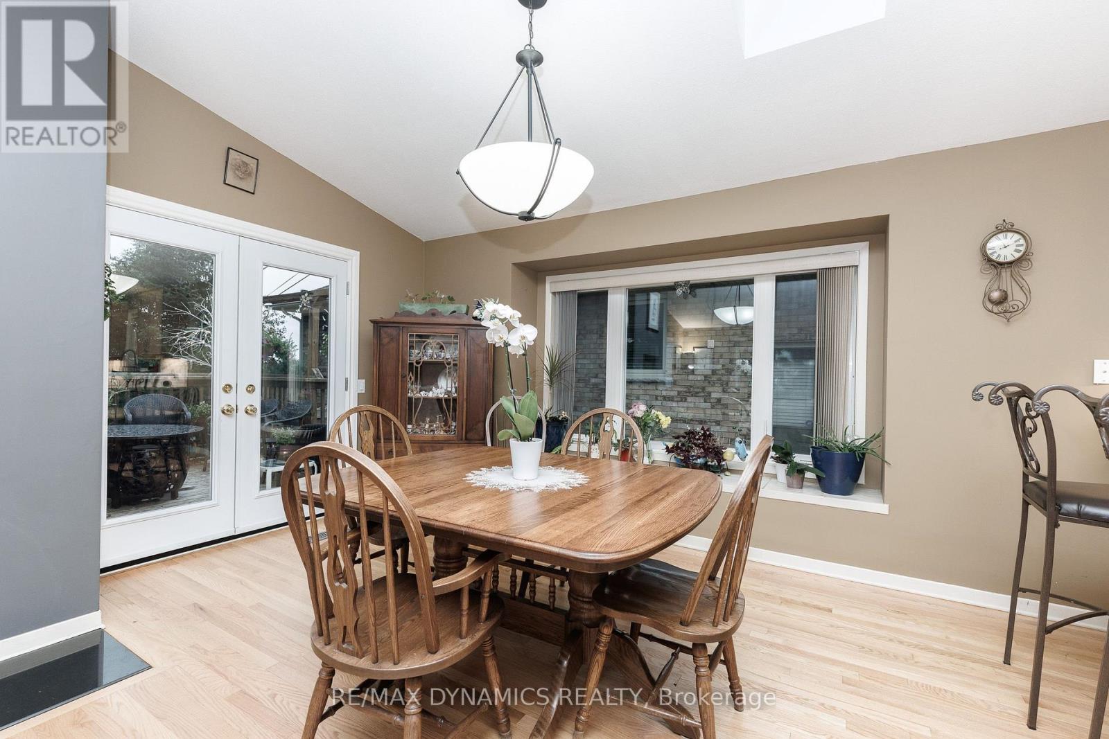 53 MOUNTAIN STREET - Image 9