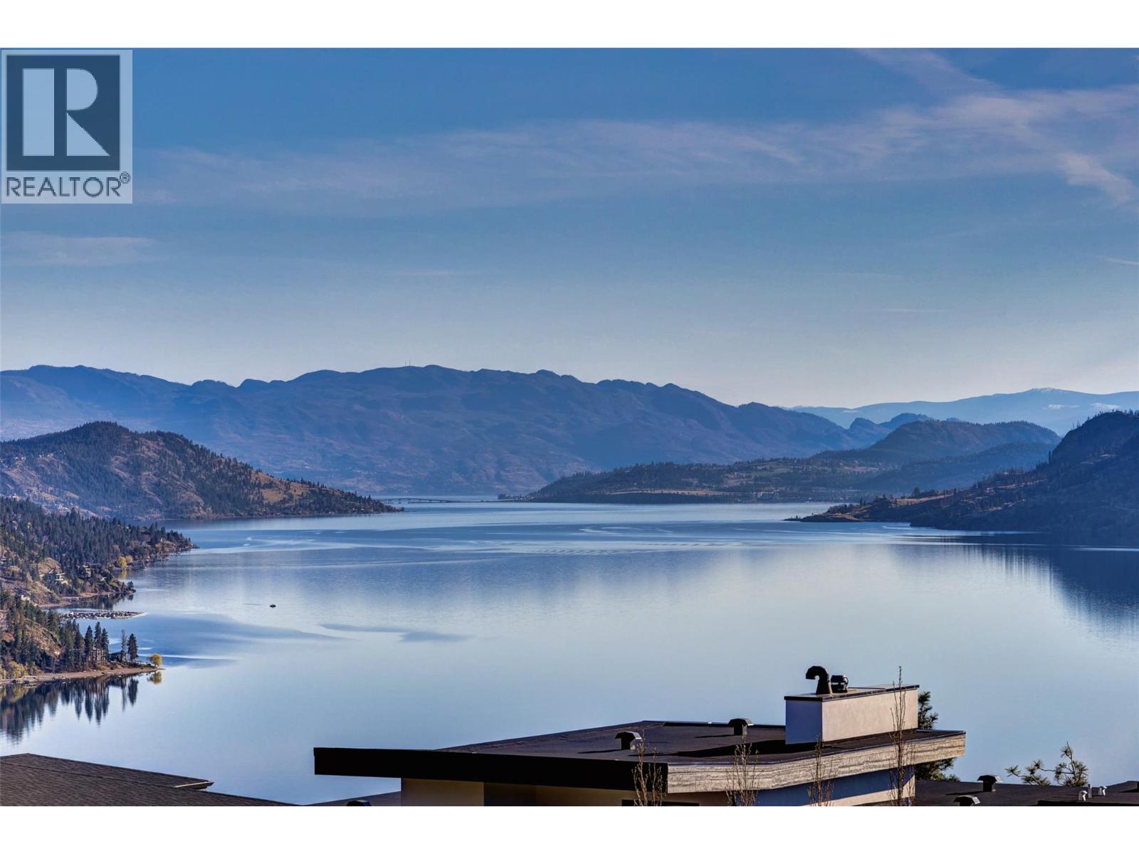 9438 Ledgestone Road, Lake Country