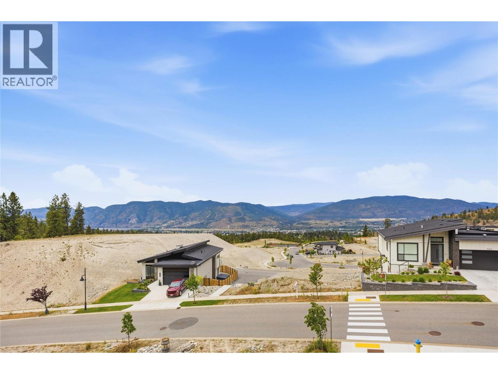 1164 ELK Street, Penticton