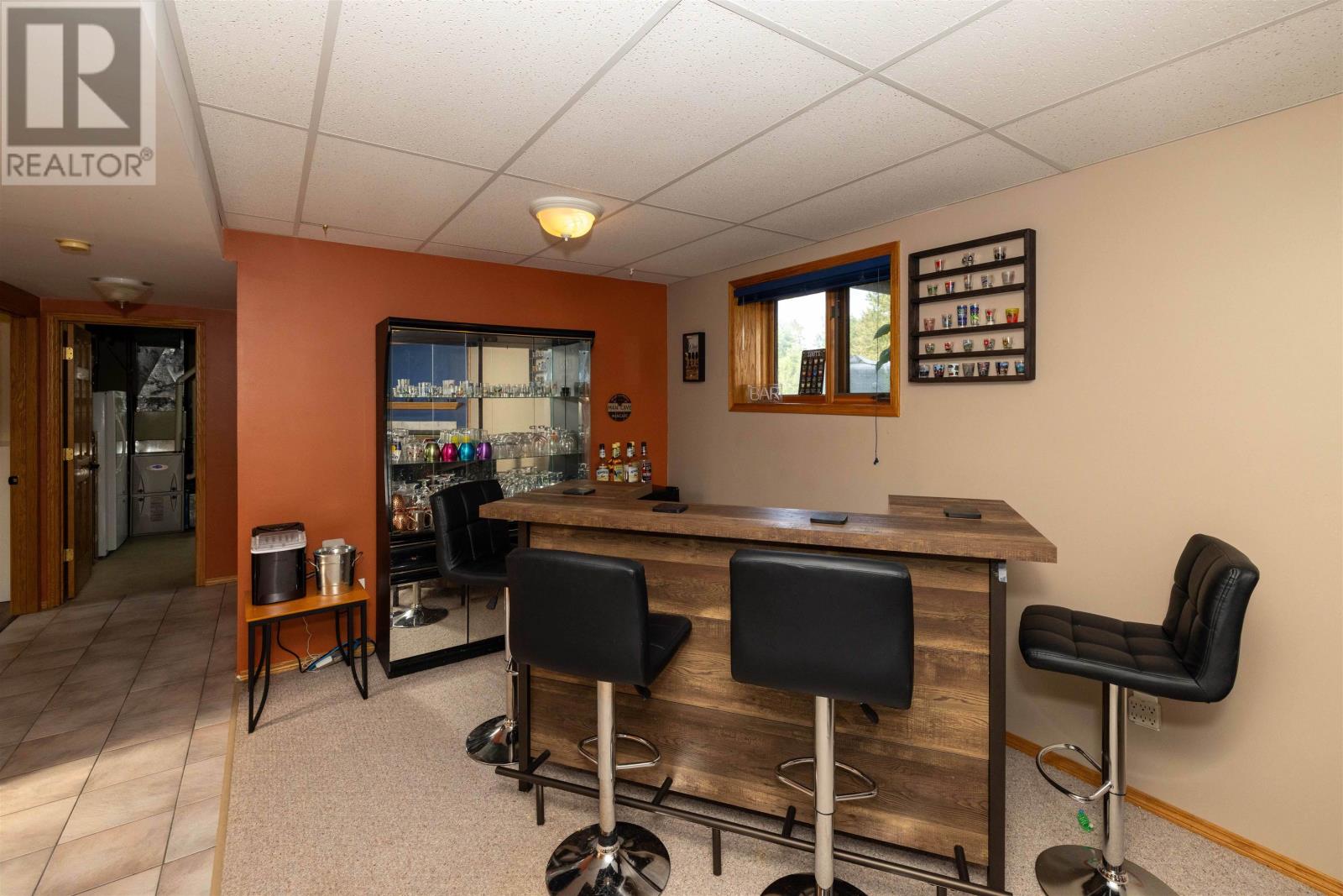2446 Caspian ST - 14