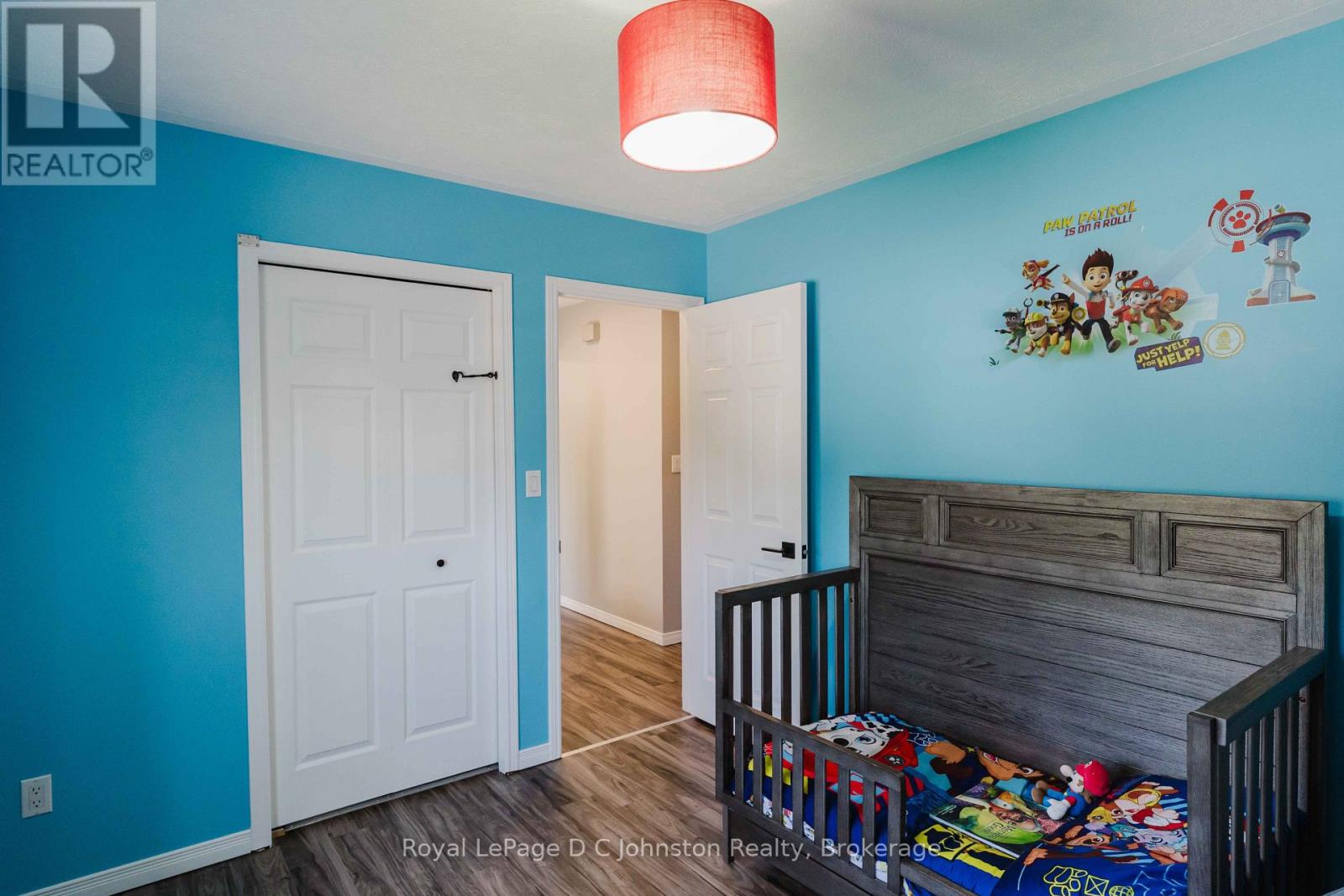 472 JOSEPH STREET - Image 24