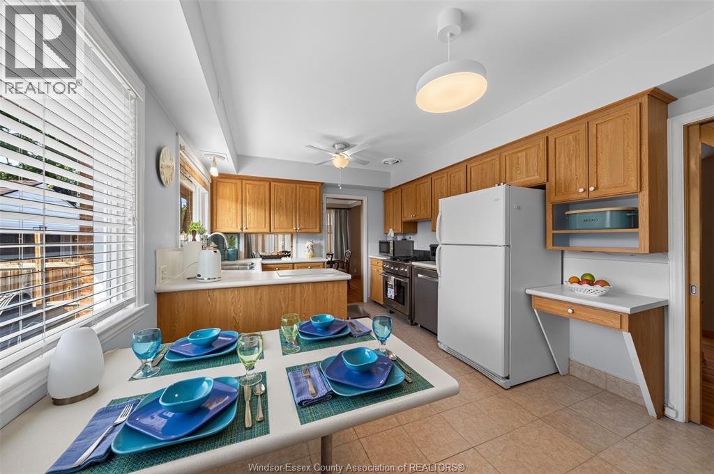 2065 VERDUN AVENUE - 18