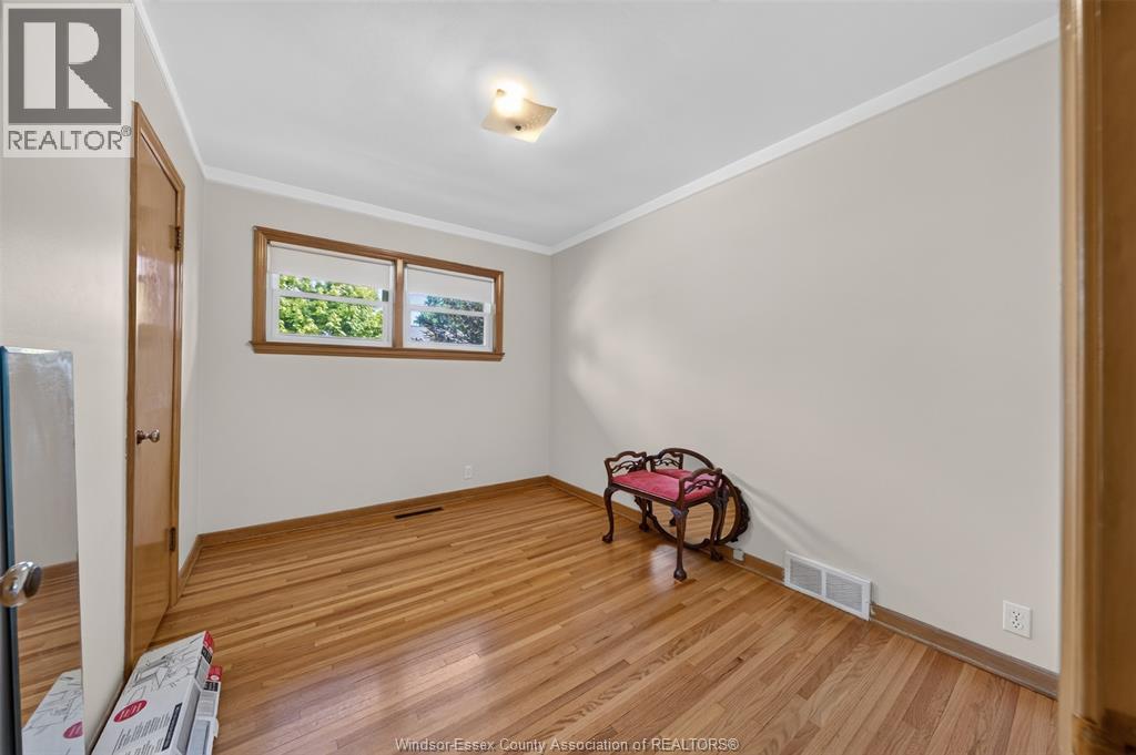 2065 VERDUN AVENUE - 21