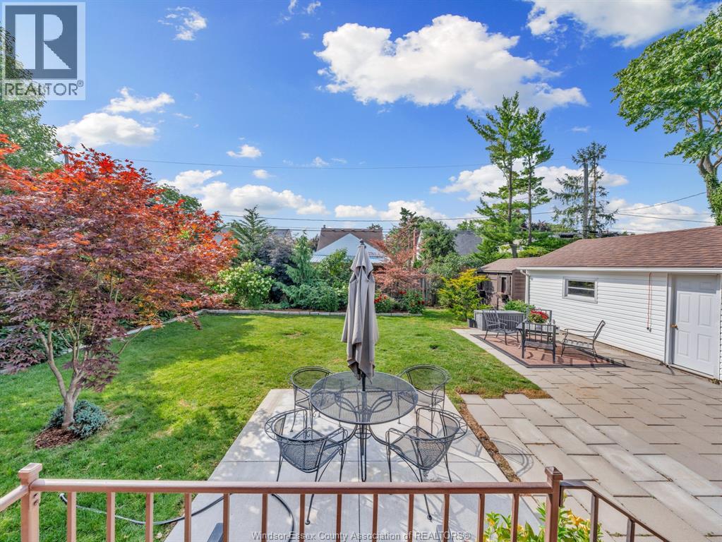 2065 VERDUN AVENUE - 44