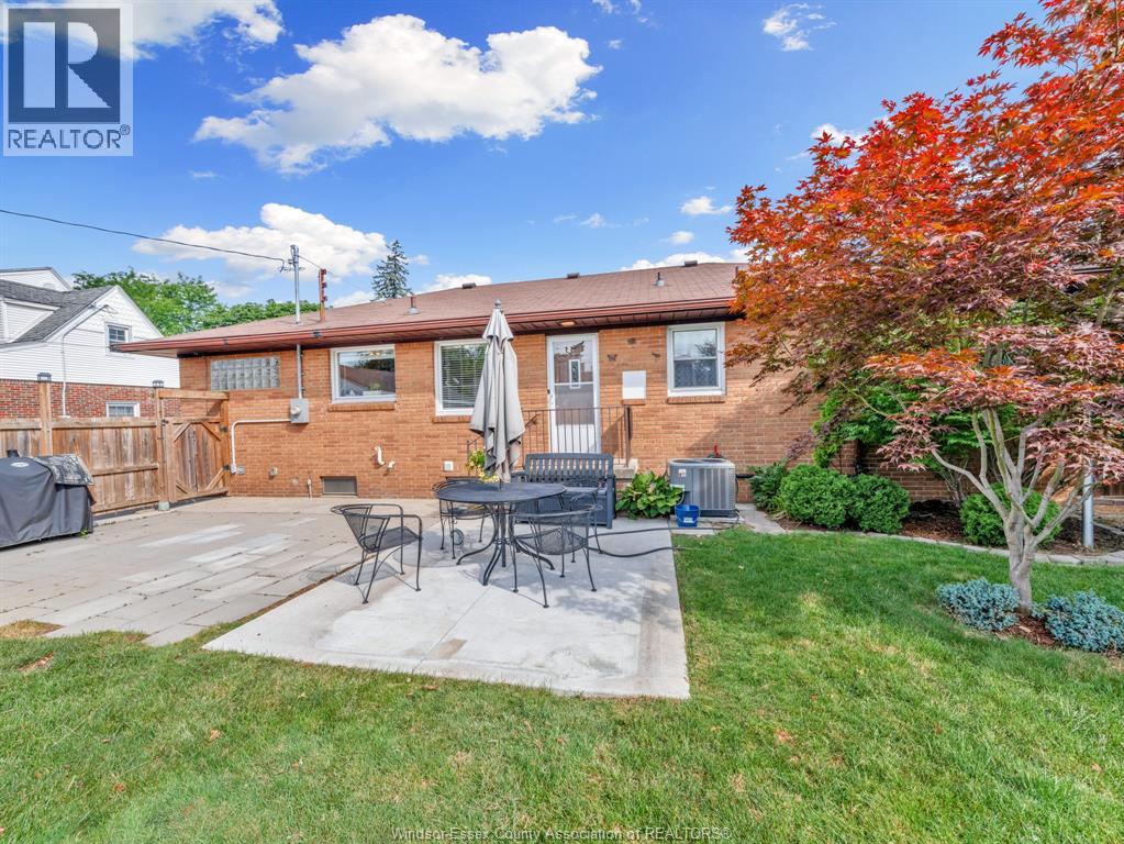 2065 VERDUN AVENUE - 46