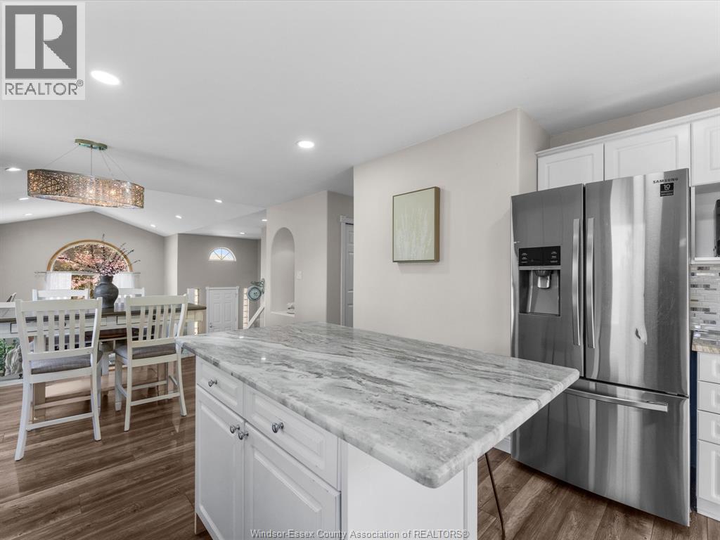 4235 PROVIDENCE CRESCENT - 15