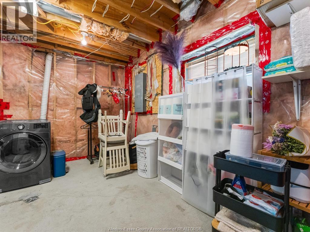 4235 PROVIDENCE CRESCENT - 36