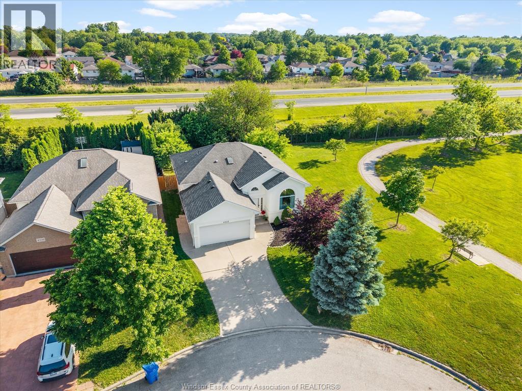 4235 PROVIDENCE CRESCENT - 44