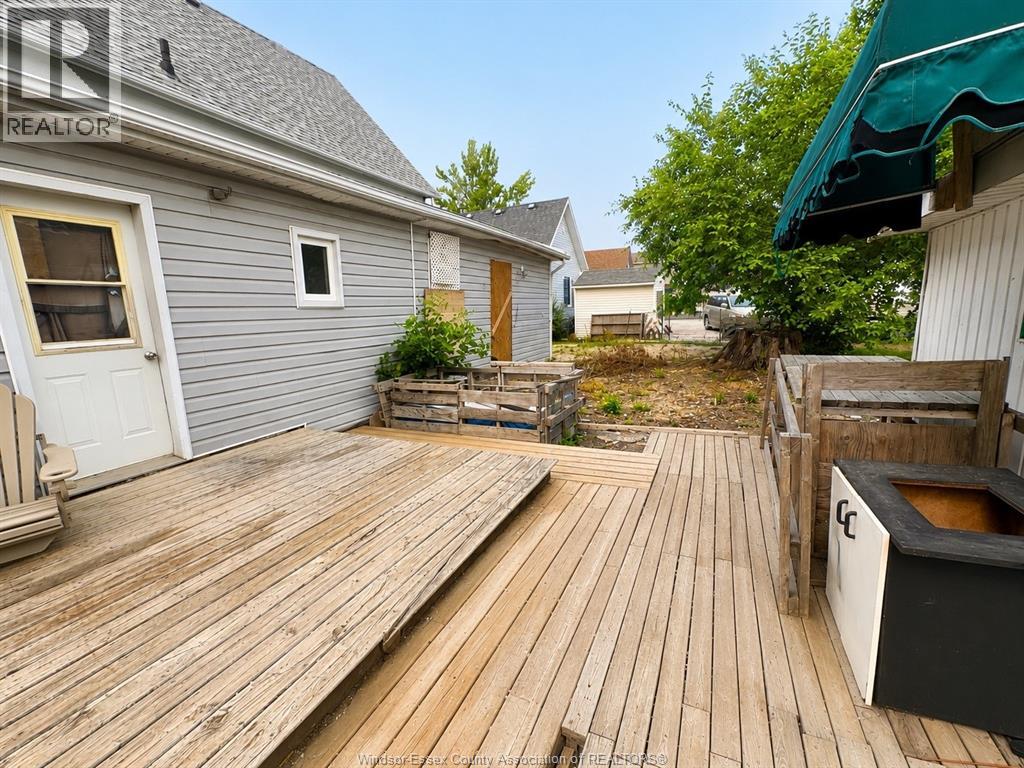 24 YOUNG STREET - Image 7