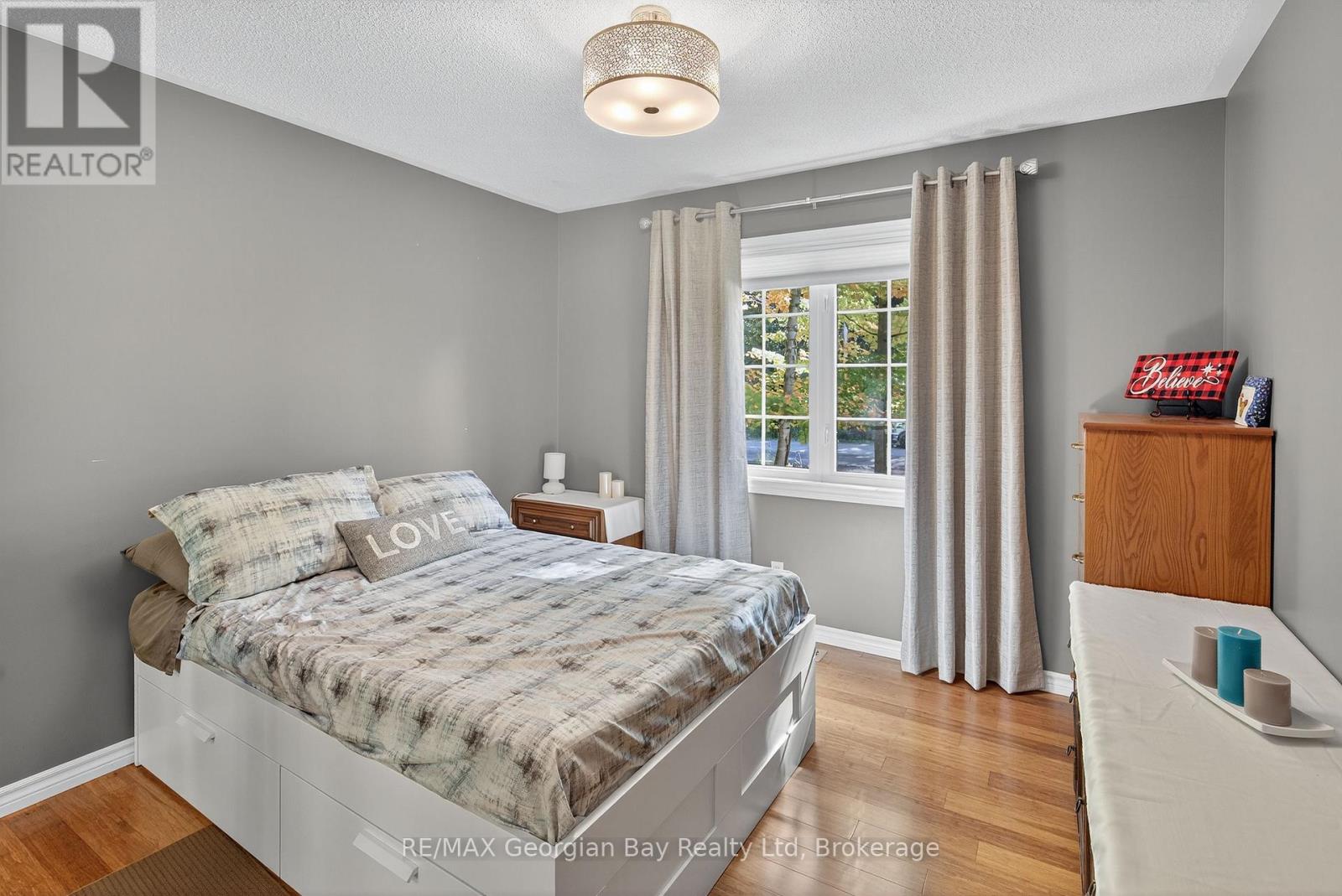 56 BECKETTS SIDE ROAD - 16
