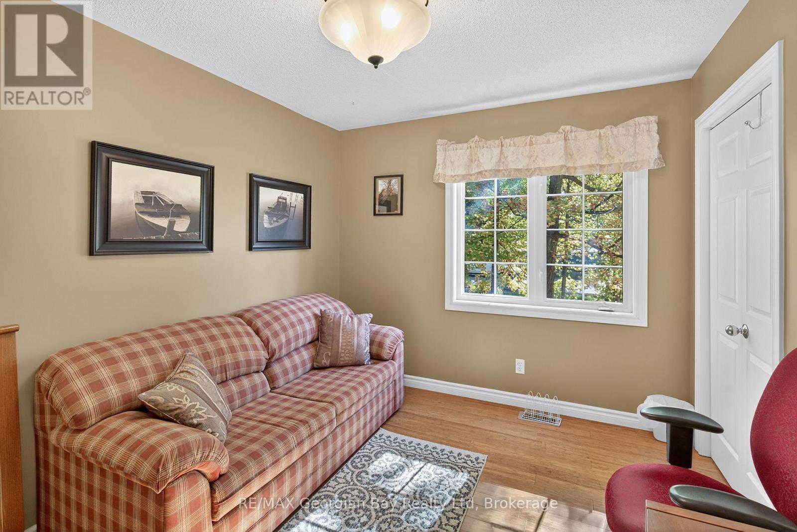 56 BECKETTS SIDE ROAD - 18