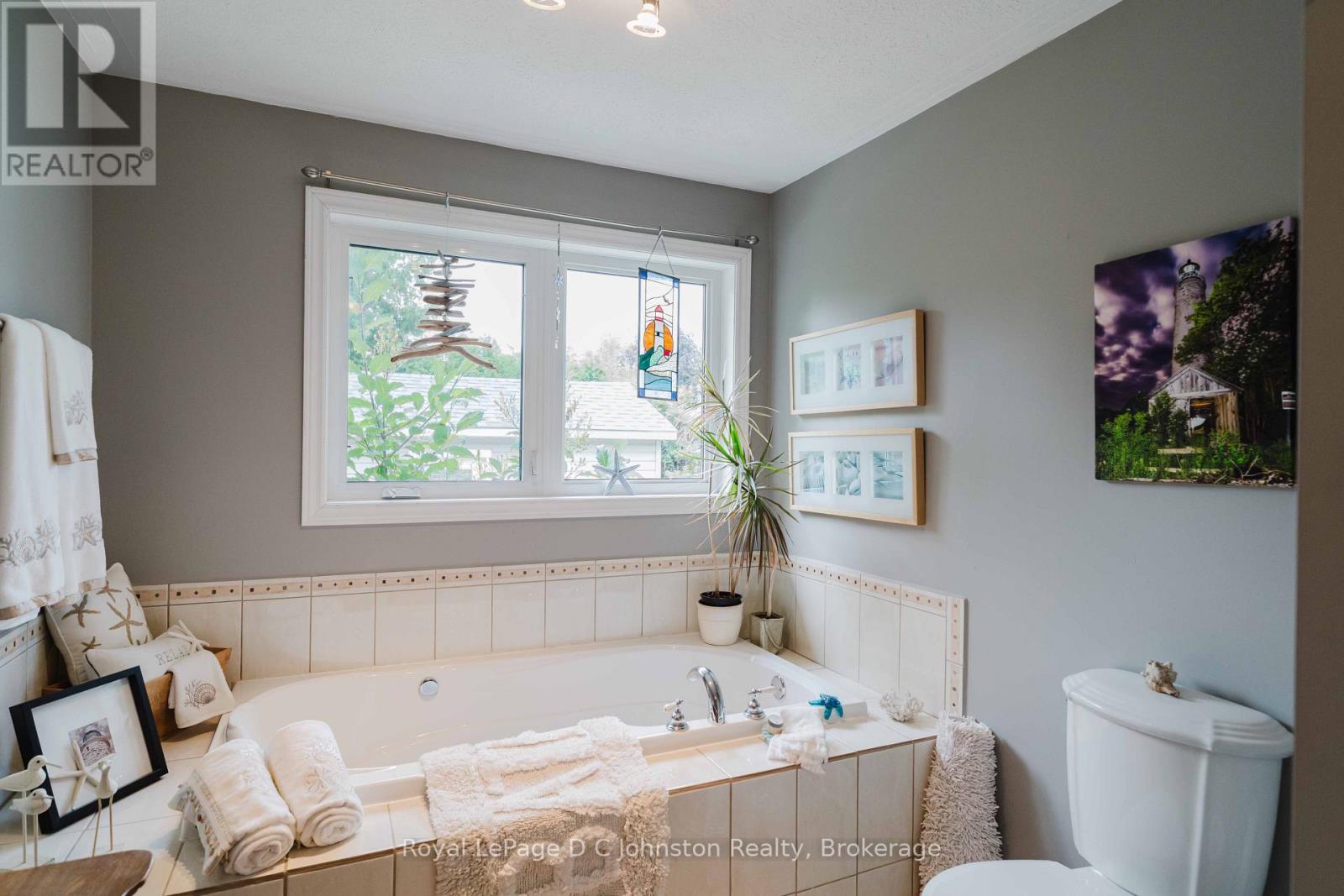 103 GRENVILLE STREET N - Image 15