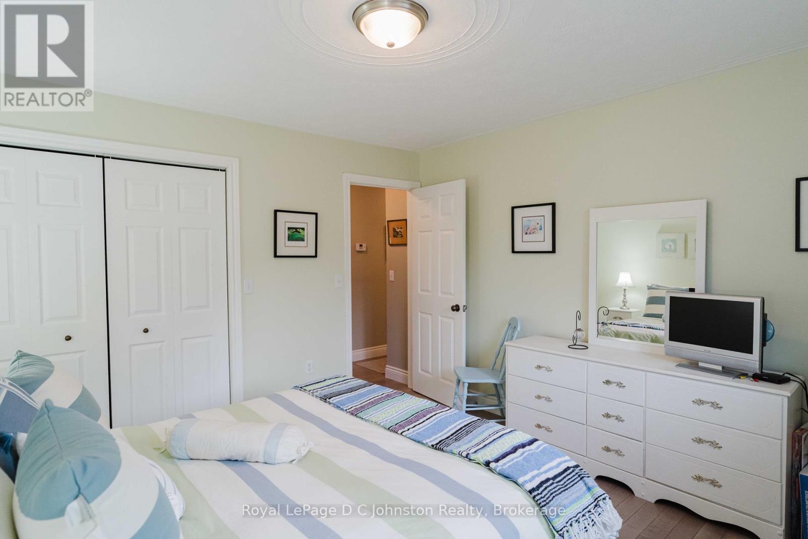 103 GRENVILLE STREET N - Image 19