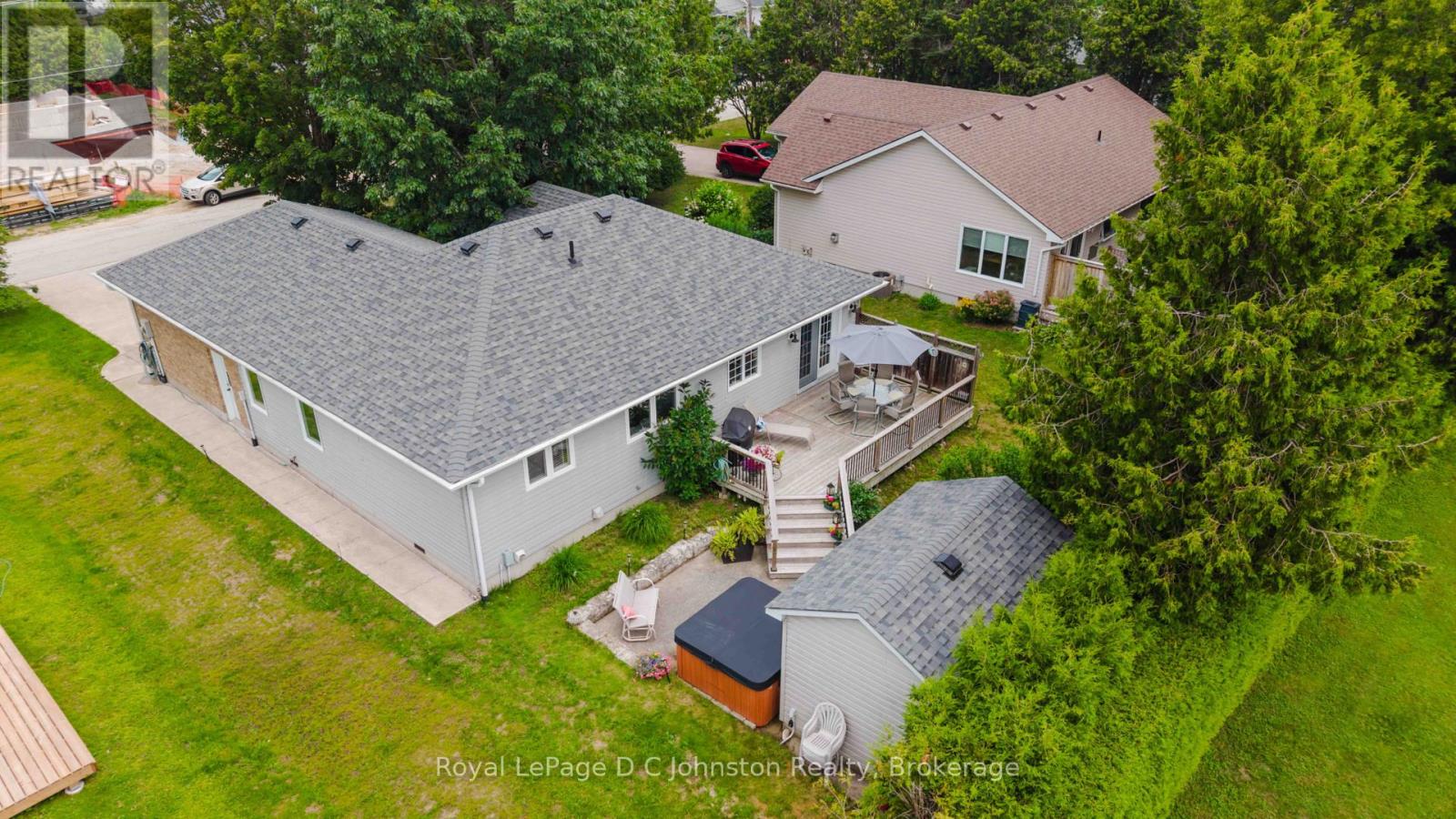 103 GRENVILLE STREET N - Image 36