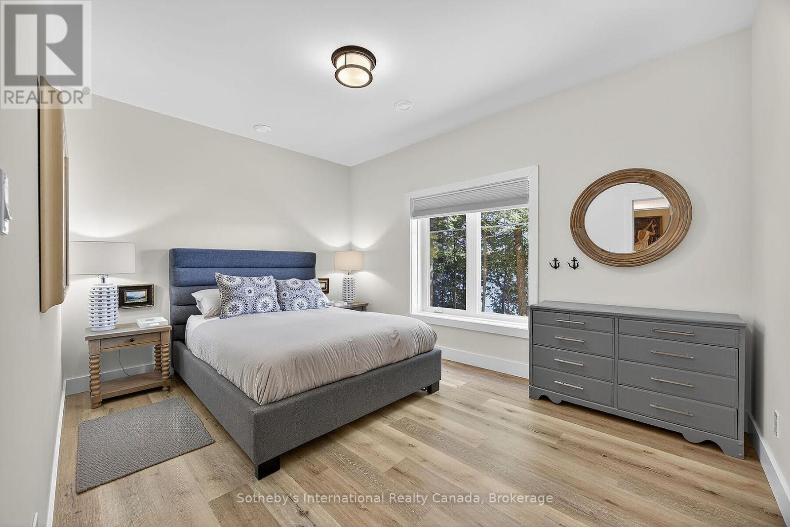 #52 1160 WHITESIDE ROAD - Image 26