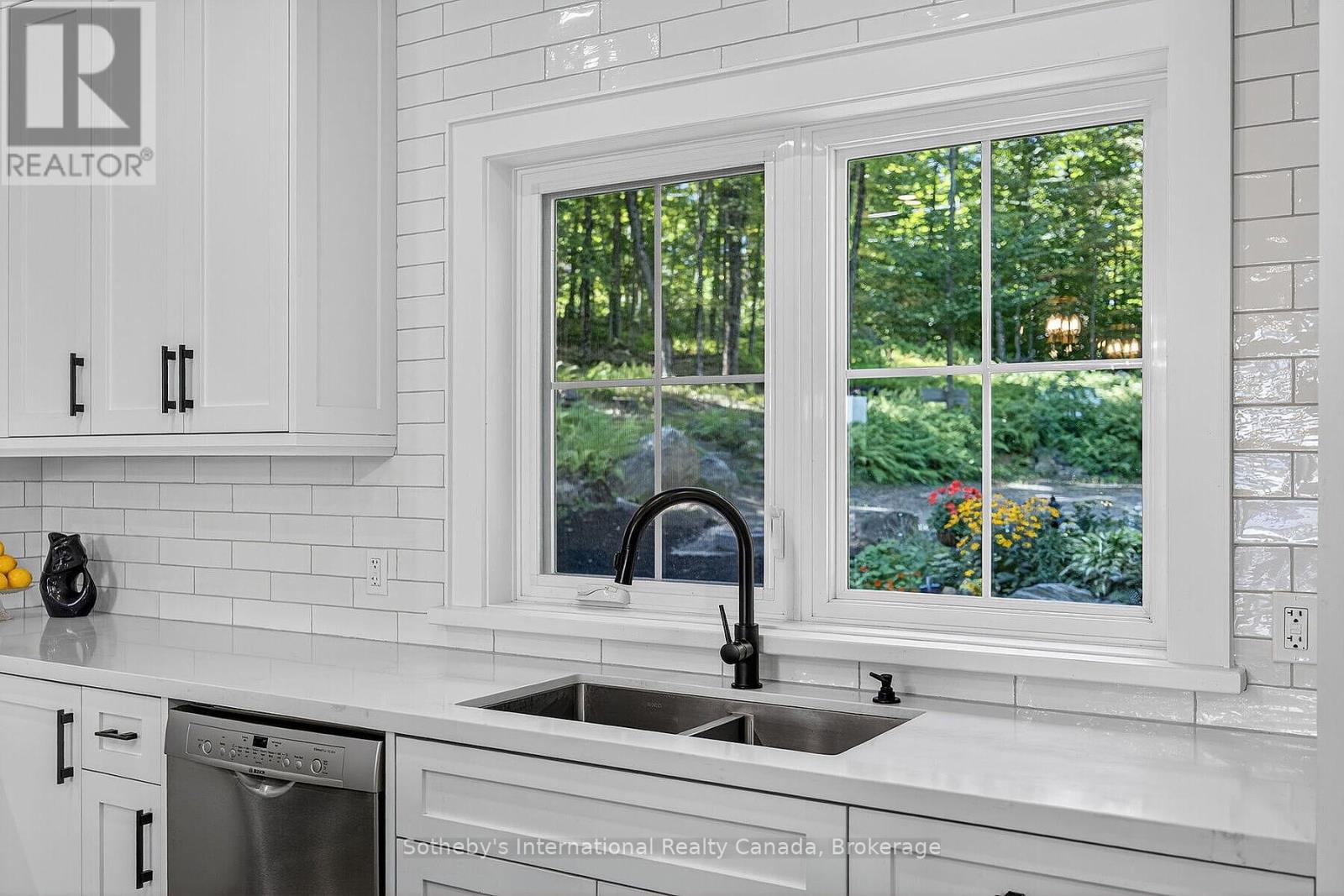 #52 1160 WHITESIDE ROAD - Image 8