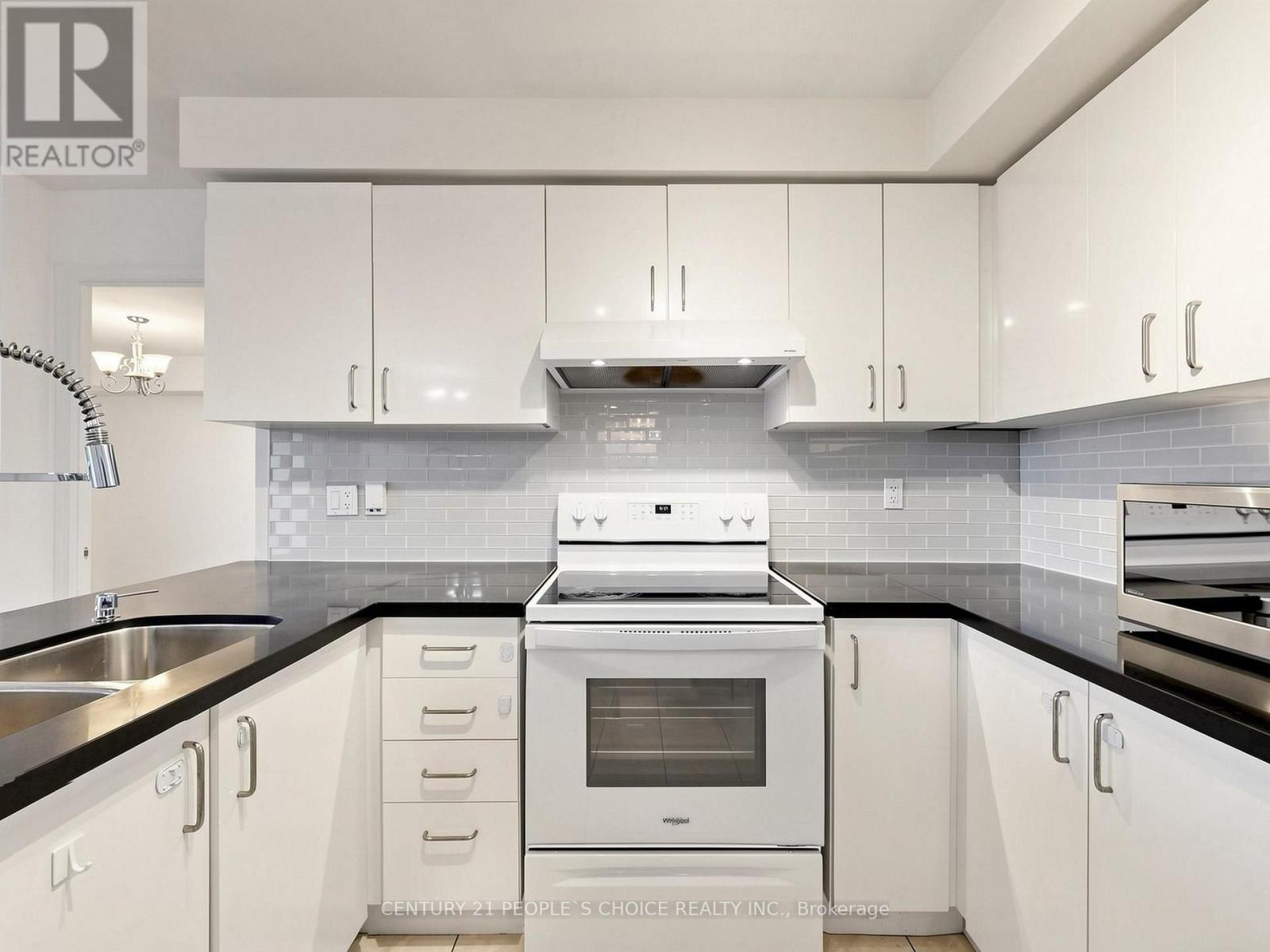 #603 935 SHEPPARD AVENUE W - 19