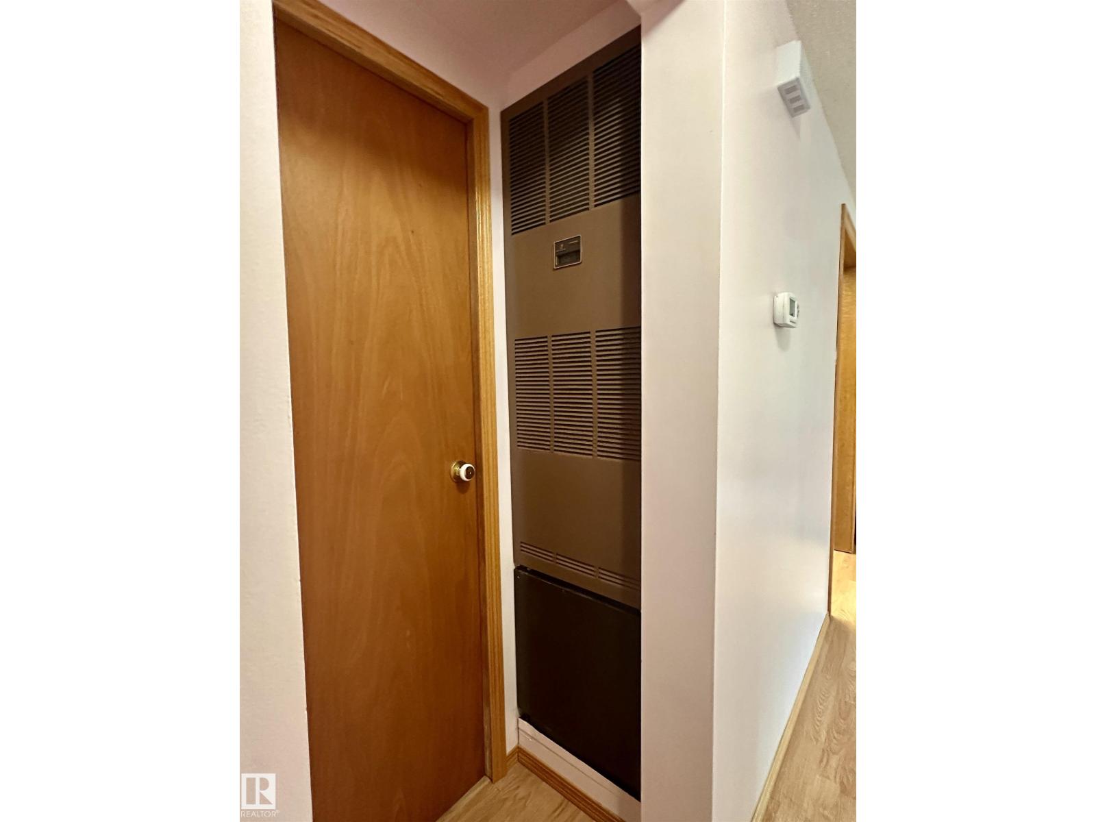 5309 51 ST - Image 45