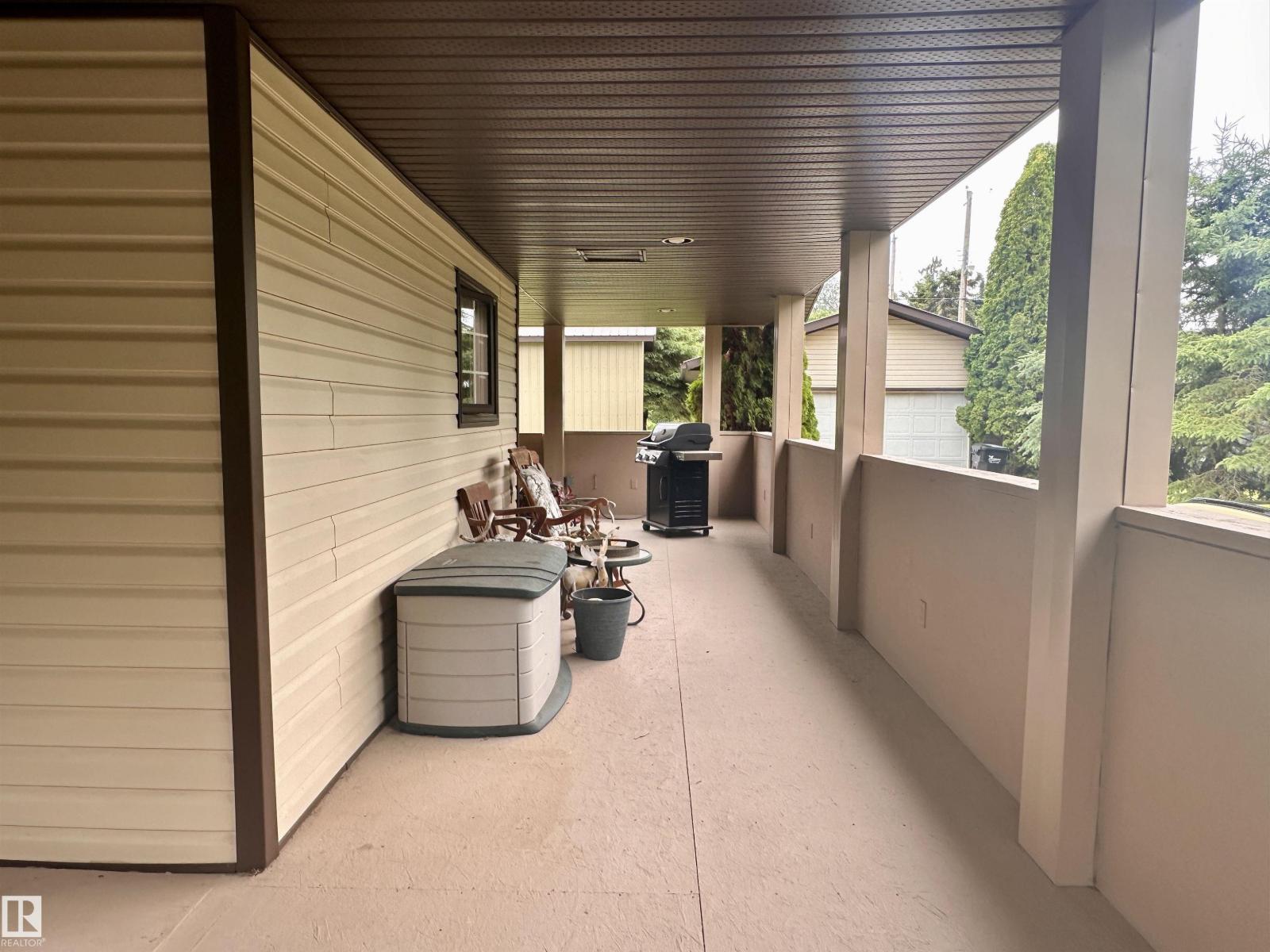 5309 51 ST - Image 14