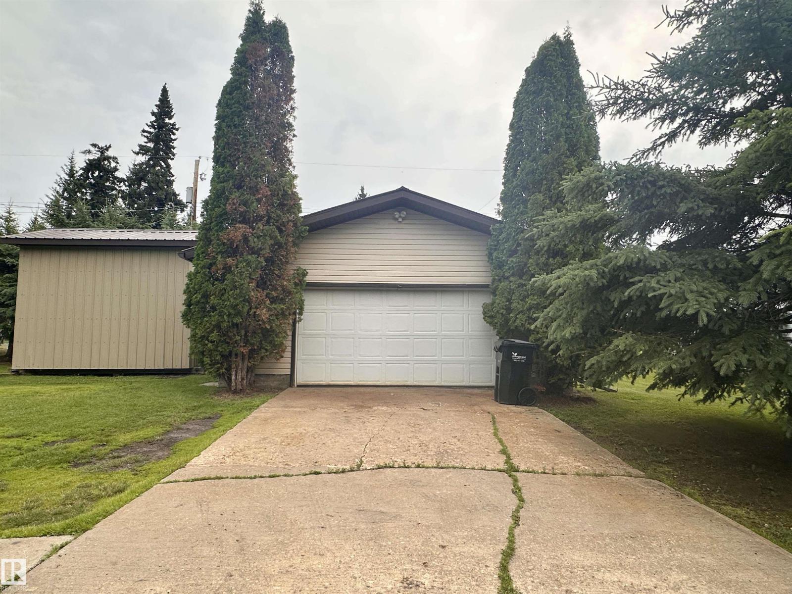 5309 51 ST - Image 53