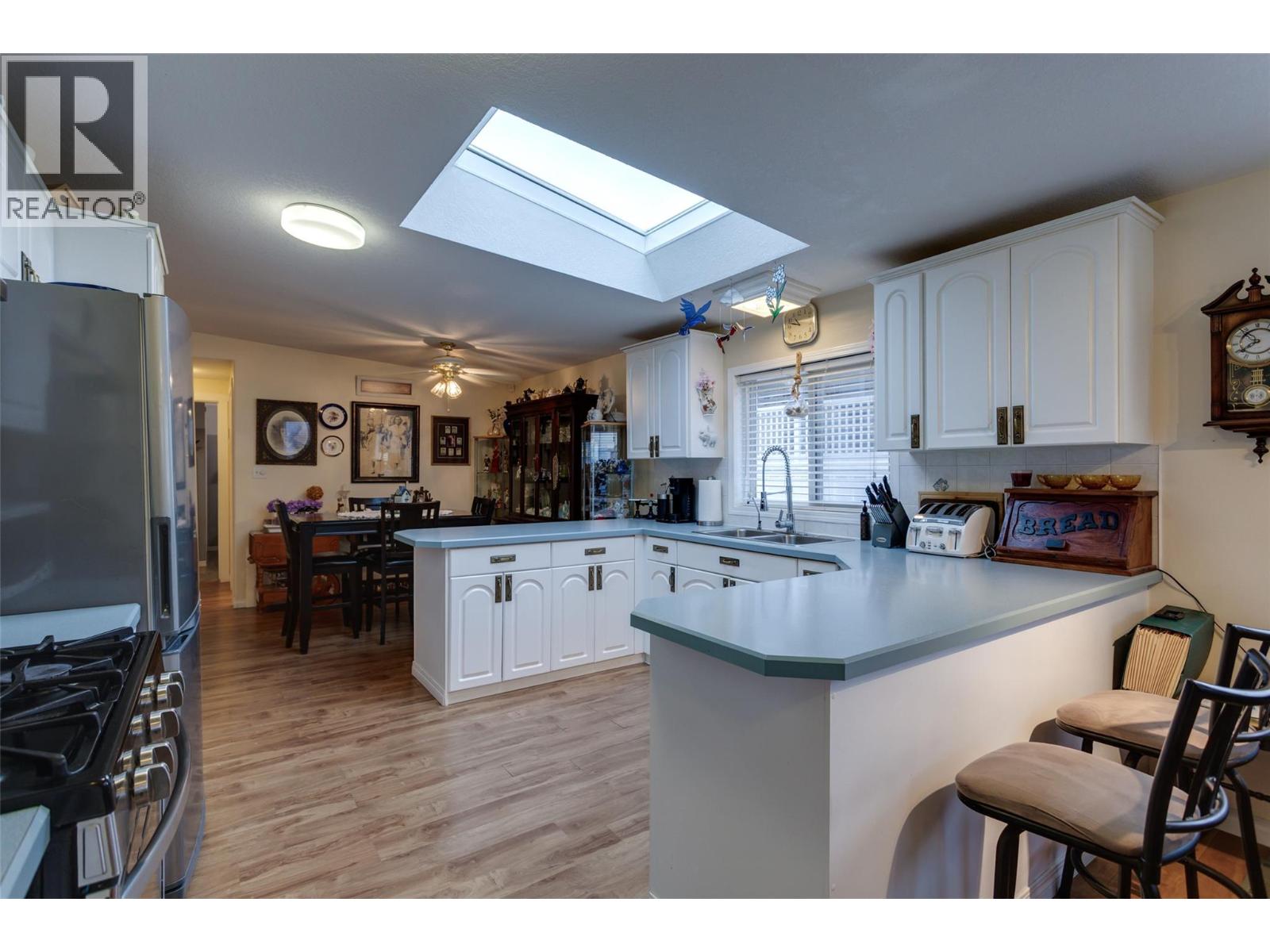 30 1750 Lenz Road, West Kelowna