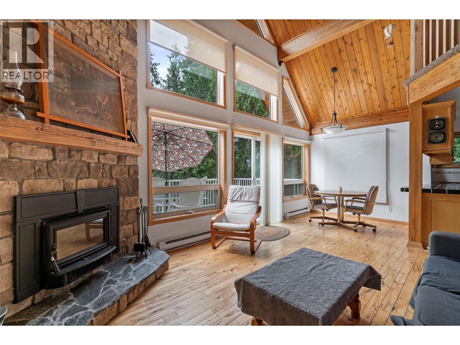 7621 Hudson Road - 7