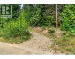 7621 Hudson Road, Anglemont, BC V0E1M8 Photo 40