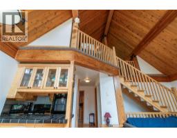 7621 Hudson Road, Anglemont, BC V0E1M8 Photo 12
