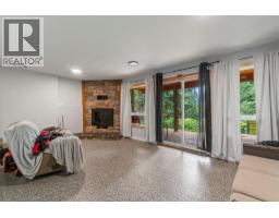 7621 Hudson Road, Anglemont, BC V0E1M8 Photo 25