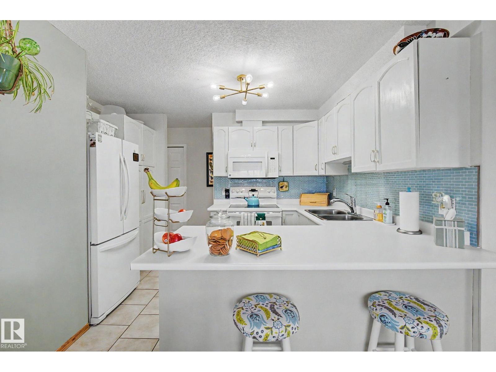 #302 224 CHURCH RD - 10