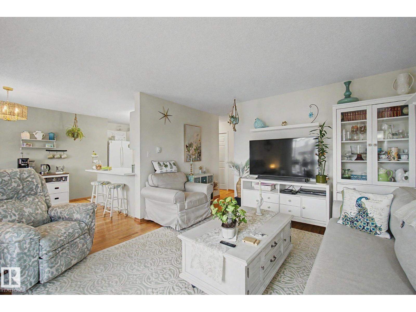 #302 224 CHURCH RD - 5