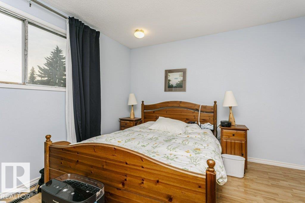 10968 35 AV NW NW - 12