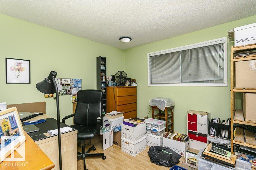 10968 35 AV NW NW - 15